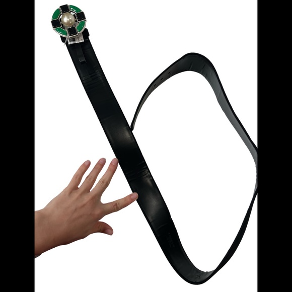 CHANEL RUNWAY Black Suede Green Gripoix Wide 2009A Belt main image 12